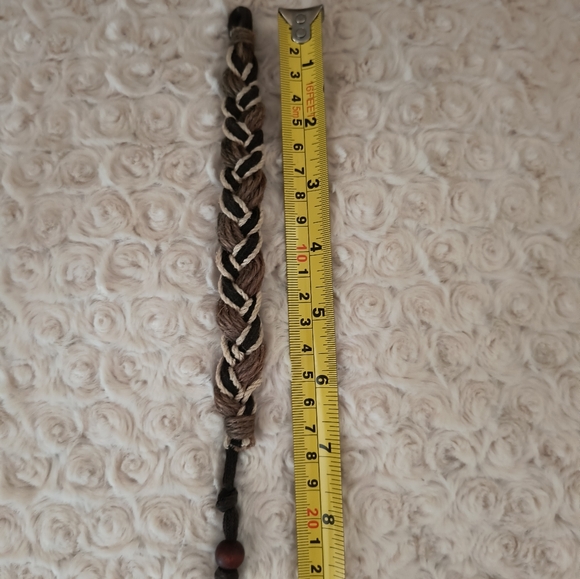 Unisex Jute Macrame Bracelet - Picture 5 of 5